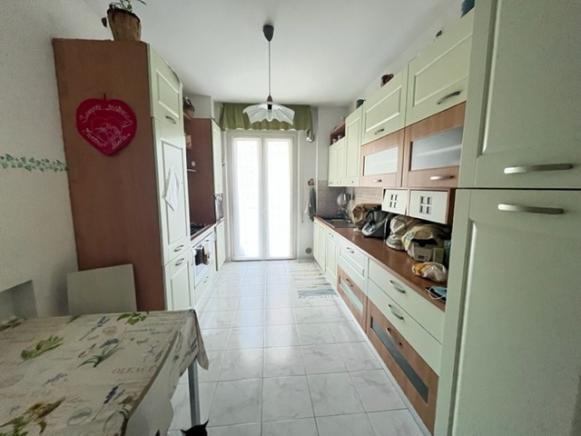 PESARO  ZONA VILLA SAN MARTINO  APPARTAMENTO IN VENDITA